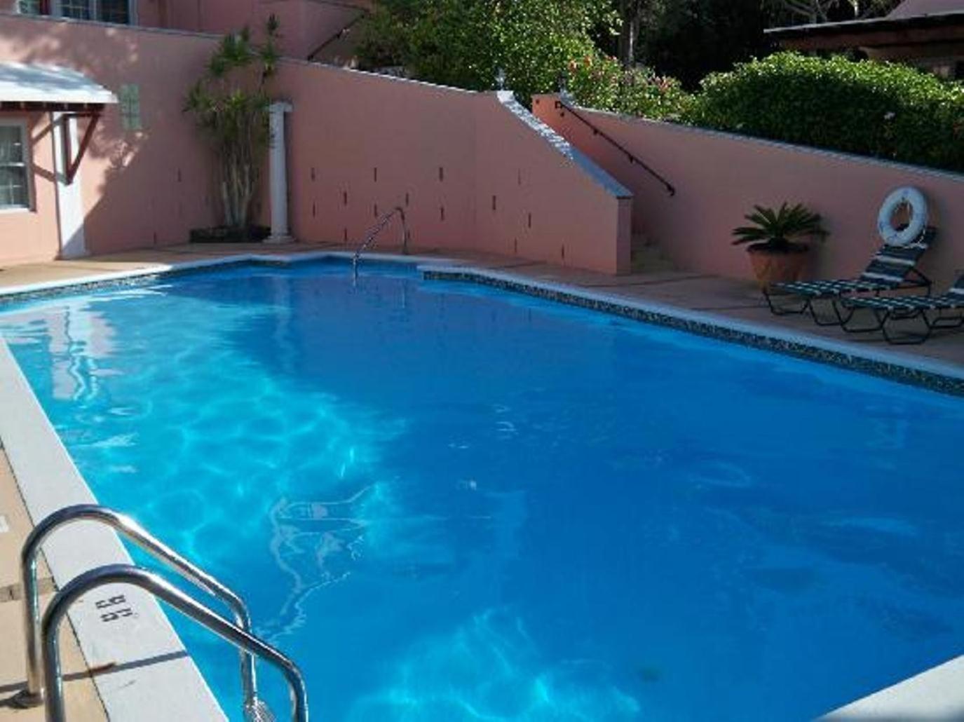Fourways Inn Mount Pleasant Екстериор снимка
