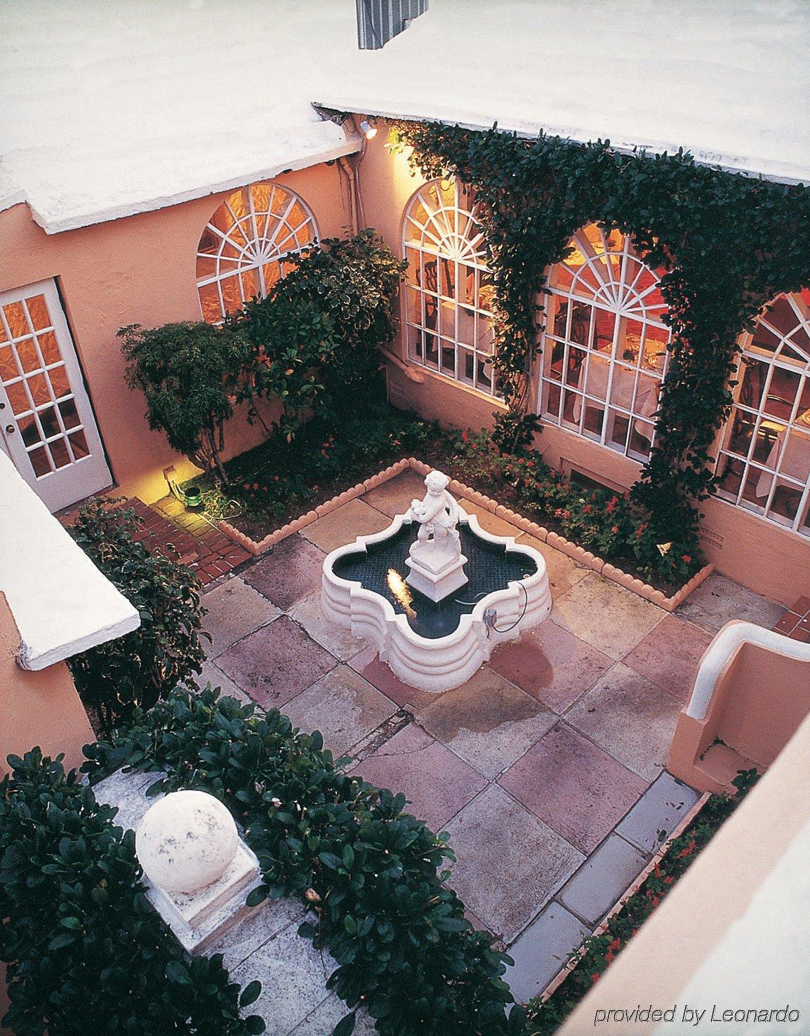 Fourways Inn Mount Pleasant Екстериор снимка